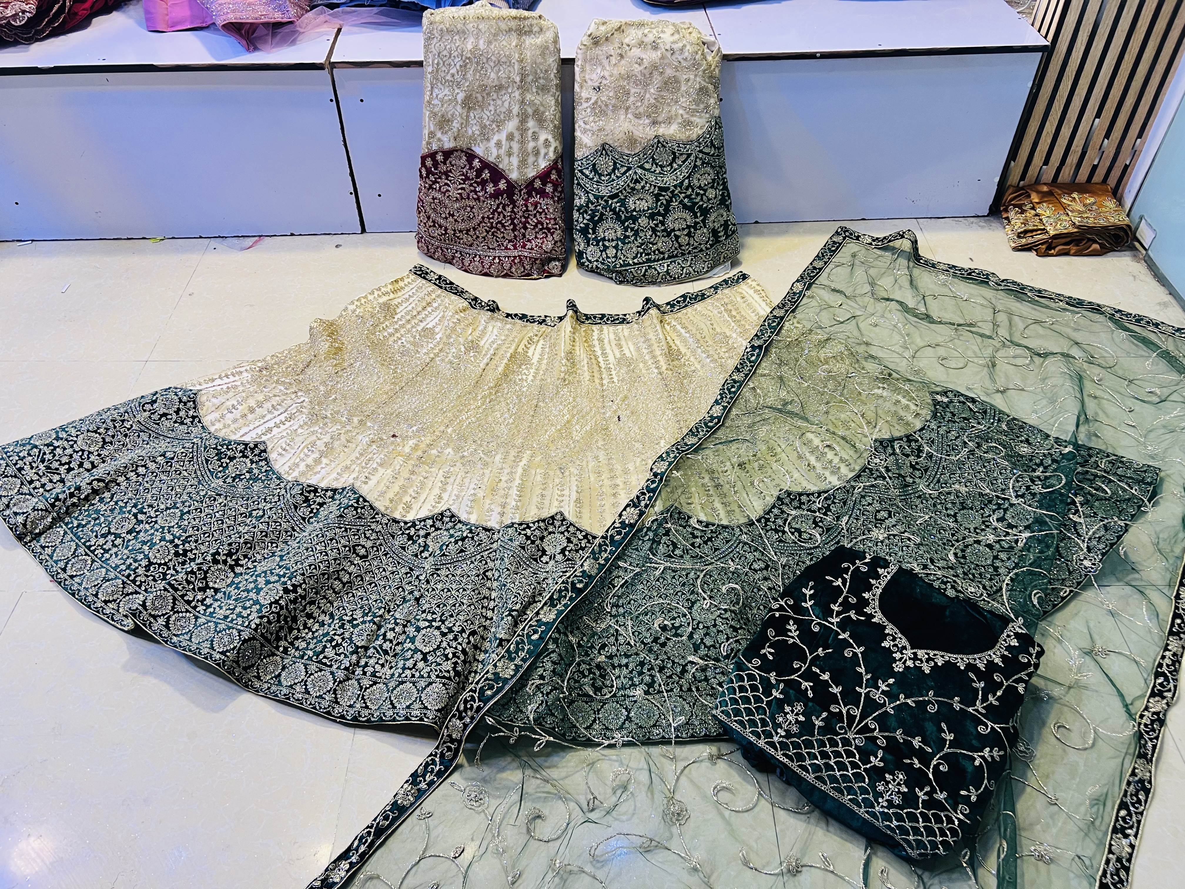 ساری دامن